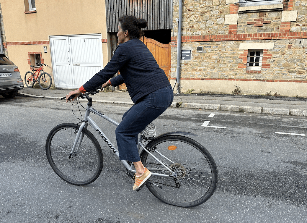 Femme à vélo, vélotafeuse